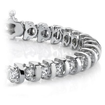 Diamond Bar Bracelet In White Gold (2 Ctw)