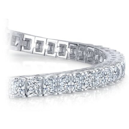 Princess Diamond Line Bracelet In White Gold (10 1/2 Ctw)